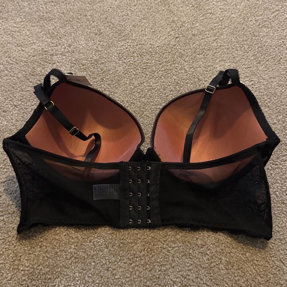 NWT bra - Picture 6 of 8